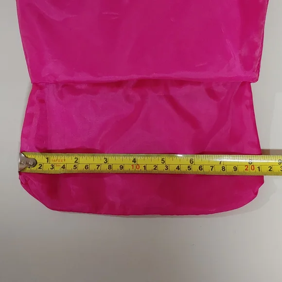 Sanrio Hello Kitty Small Bag - Picture 14 of 16